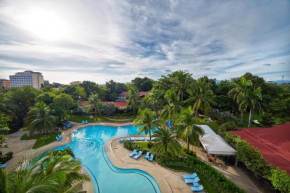  Cebu White Sands Resort and Spa  Лапу-Лапу